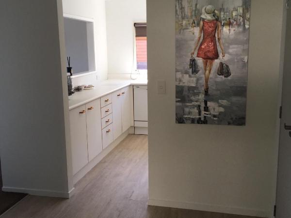 Baycourt Lakefront Motel : photo 6 de la chambre appartement - vue sur lac