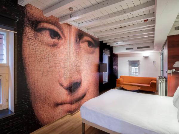 Kruisherenhotel Maastricht - Oostwegel Collection, member of Design Hotels : photo 2 de la chambre hébergement signature gatekeeper's residence