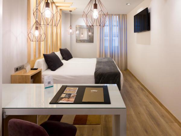 Hotel Fruela : photo 1 de la chambre chambre double ou lits jumeaux