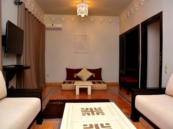 Borjs Hotel Suites & Spa : photo 2 de la chambre suite - vue sur piscine