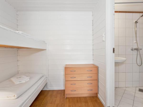 Midttun Motell & Camping AS : photo 1 de la chambre chambre quadruple