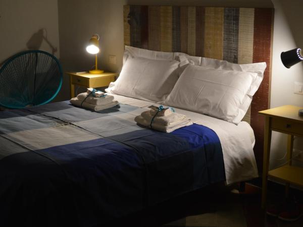 Bed, Book & Breakfast Landolina : photo 6 de la chambre chambre deluxe avec balcon