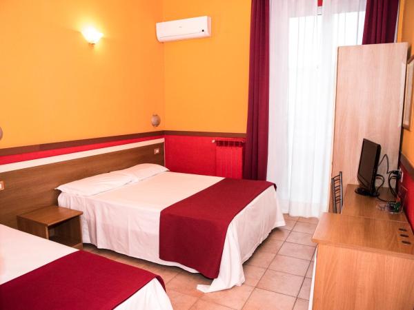 Hotel Corallo : photo 1 de la chambre chambre triple Économique