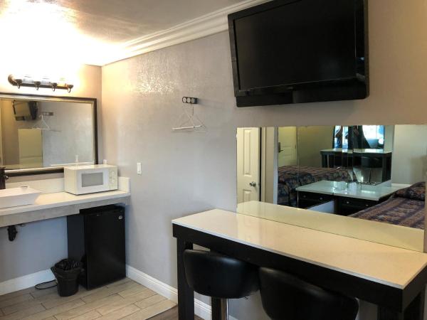 Flight Motel : photo 3 de la chambre chambre lit queen-size