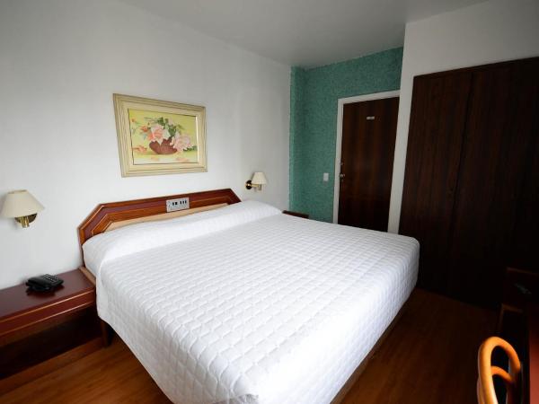 Caravelle Palace Hotel : photo 7 de la chambre chambre double standard