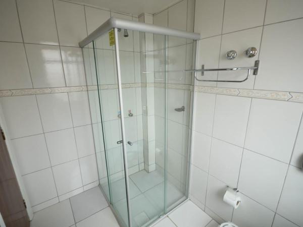 Caravelle Palace Hotel : photo 4 de la chambre chambre lits jumeaux deluxe