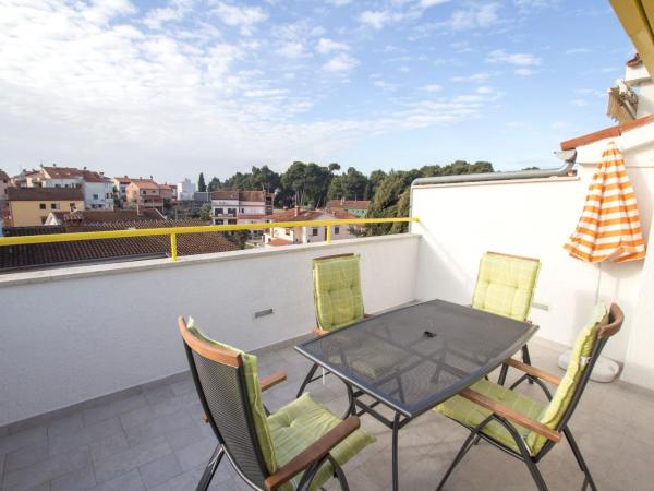 Apartments and Rooms Irena : photo 2 de la chambre appartement 2 chambres