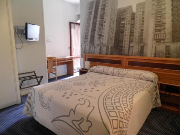 Hotel Photo Zabalburu : photo 2 de la chambre chambre double