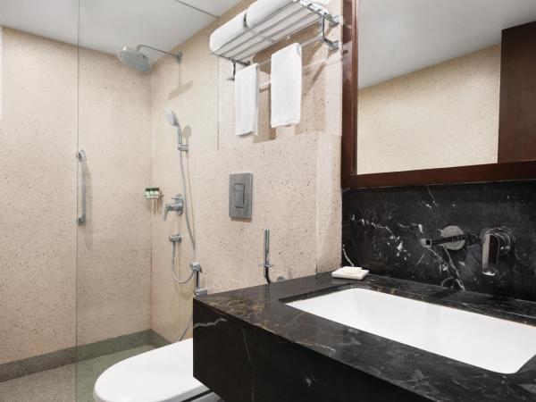 Howard Johnson by Wyndham, Kolkata Airport : photo 7 de la chambre deluxe queen room with 20% discount on f&b and spa