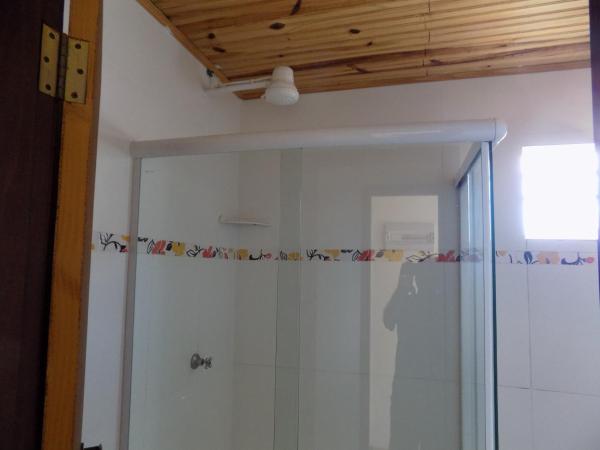 Albergue Rio Vermelho : photo 4 de la chambre chambre double avec salle de bains privative