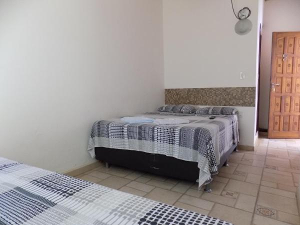 Albergue Rio Vermelho : photo 2 de la chambre chambre double avec salle de bains privative