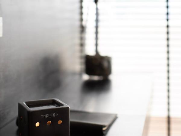 Theatre Residence : photo 6 de la chambre lilit riverfront suite a