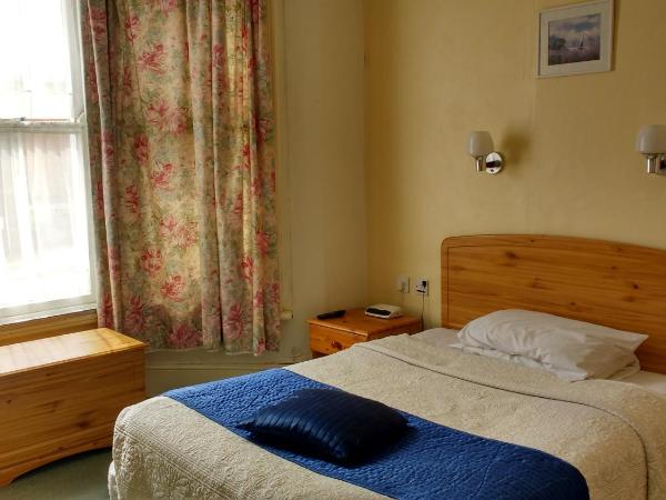 River Hotel : photo 1 de la chambre chambre double annexe avec salle de bains privative