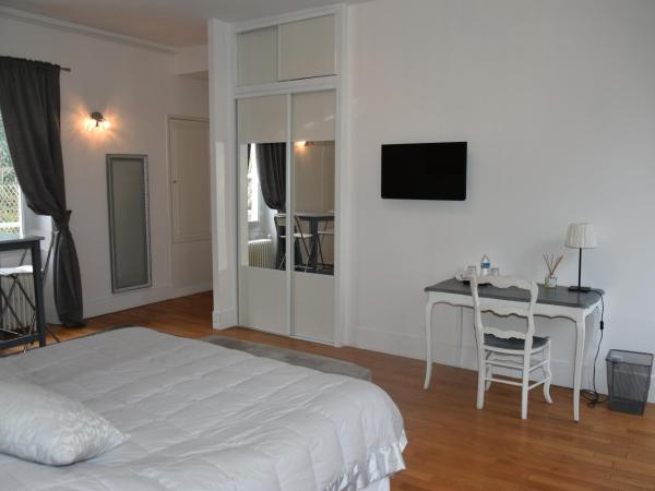 Demeure Les Aiglons, Chambres d'hôtes & Spa : photo 1 de la chambre hébergement letizia