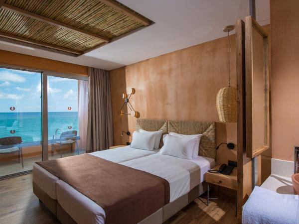 Palmera Beach Hotel & Spa - Adults Only : photo 1 de la chambre chambre supérieure - vue sur mer