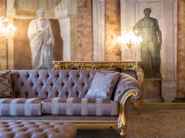 Ca' Bonfadini Historic Experience : photo 7 de la chambre suite présidentielle - vue sur canal