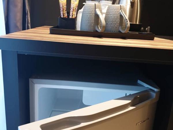 Artworks Hotel Ipoh : photo 5 de la chambre suite familiale avec fenêtre 