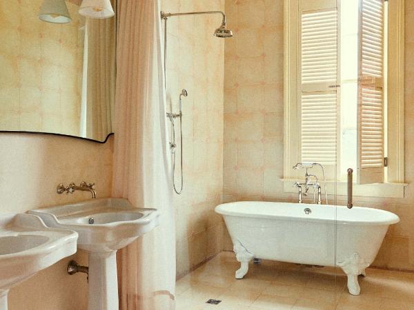 Hotel Peter and Paul, an Ash Hotel : photo 6 de la chambre hébergement mère supérieure