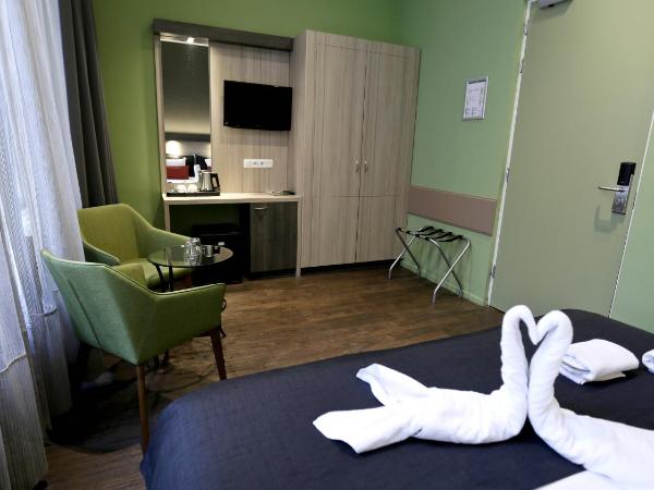 City Hotel Amsterdam : photo 6 de la chambre chambre double supérieure