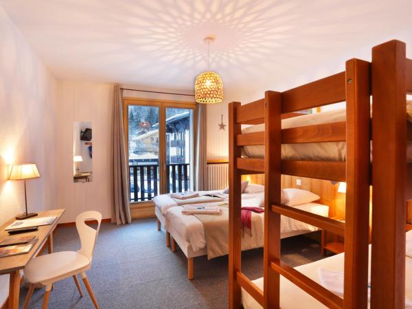 Hôtel Eliova l'Eau Vive : photo 1 de la chambre chambre quadruple