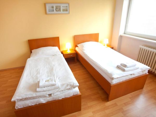 Hotel Veronika : photo 3 de la chambre chambre quadruple