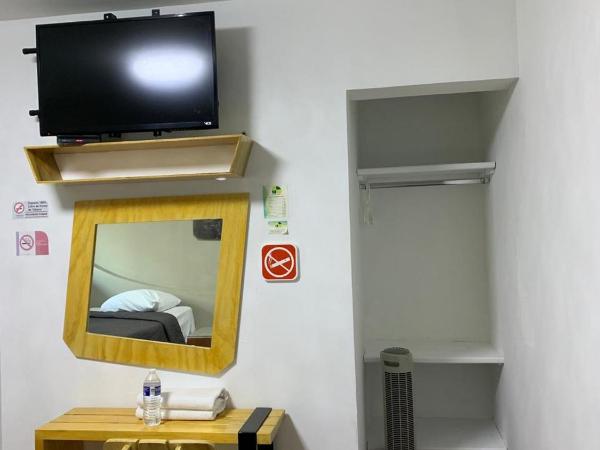 Hotel Tecnologico : photo 2 de la chambre chambre double