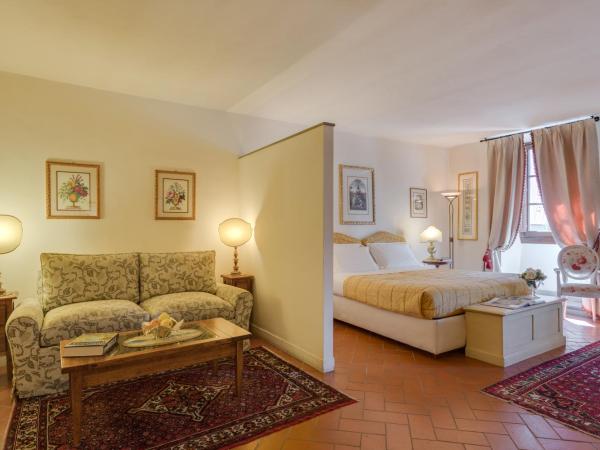 La Casa Del Garbo - Luxury Rooms & Suite : photo 5 de la chambre suite junior