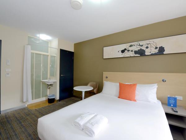 ibis Budget - Melbourne CBD : photo 3 de la chambre chambre supérieure lit queen-size