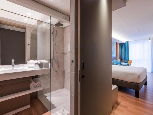 voco Strasbourg Centre - The Garden by IHG : photo 6 de la chambre chambre premium lit queen-size avec canapé-lit