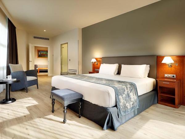 Exe Isla Cartuja : photo 1 de la chambre chambre lits jumeaux