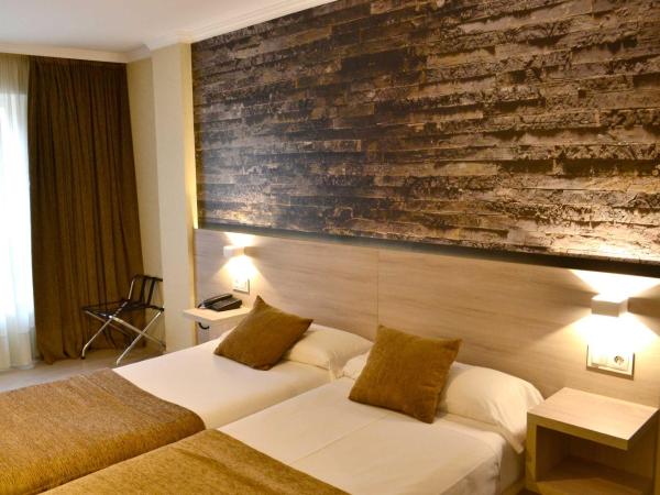 Hotel Alda San Carlos : photo 4 de la chambre chambre lits jumeaux supérieure