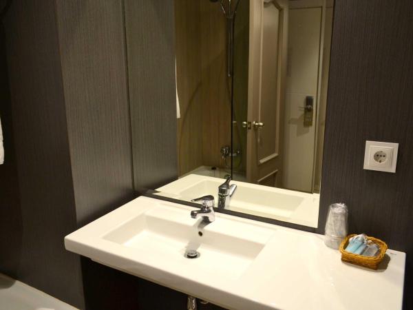 Hotel Alda San Carlos : photo 7 de la chambre chambre double ou lits jumeaux