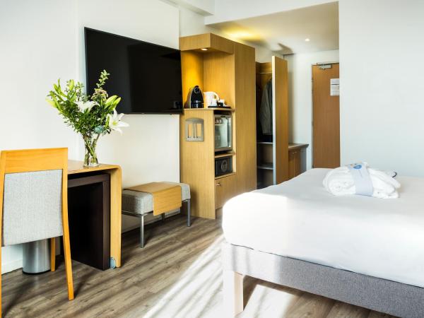 Novotel Sevilla : photo 5 de la chambre chambre lit queen-size exécutive avec canapé-lit