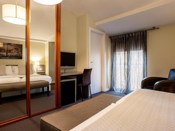 Ikonik Plaza Mercado : photo 4 de la chambre chambre double standard