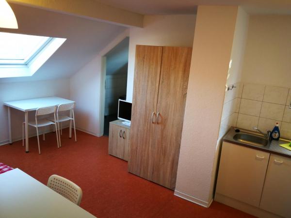 HOME at FRIENDS - City - Zu Hause bei Freunden : photo 6 de la chambre appartement