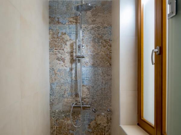 Elma Suites : photo 8 de la chambre suite junior - vue sur vieille ville