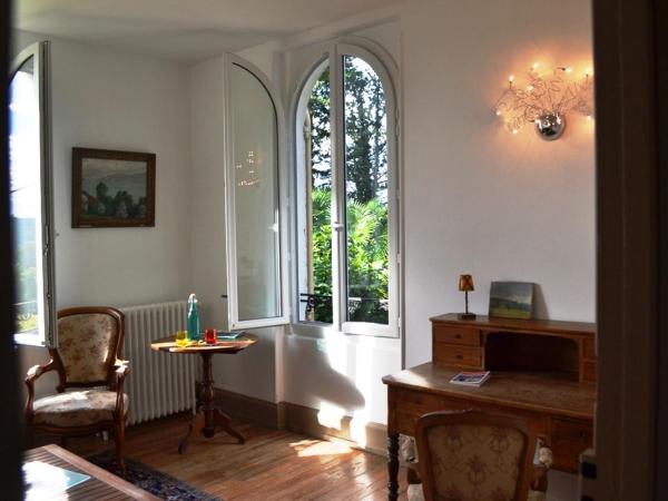 VILLA SAINT VINCENT : photo 5 de la chambre suite - vue sur piscine 