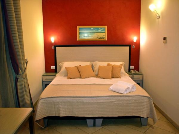 Hotel Villa Cibele : photo 6 de la chambre chambre double standard