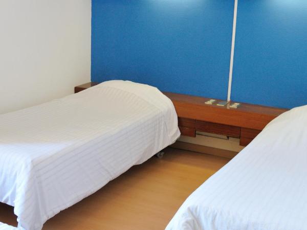 Residencial Moderna : photo 2 de la chambre chambre triple