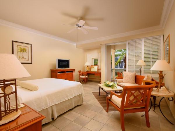 The Residence Mauritius : photo 1 de la chambre chambre coloniale double ou lits jumeaux - vue sur jardin