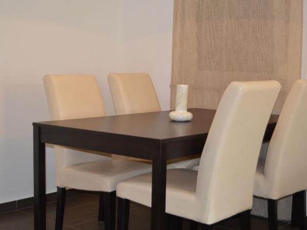 Apartment Medulin : photo 3 de la chambre appartement avec terrasse