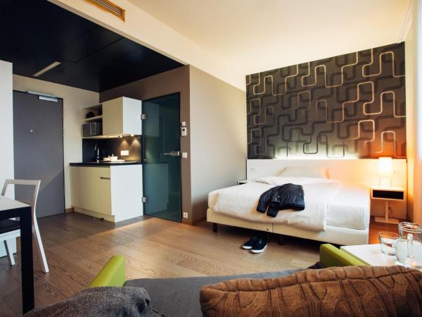 harry's home München hotel & apartments : photo 2 de la chambre studio lit king-size