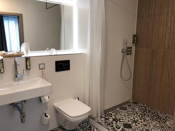 Belle Blue Zentrum : photo 10 de la chambre suite junior