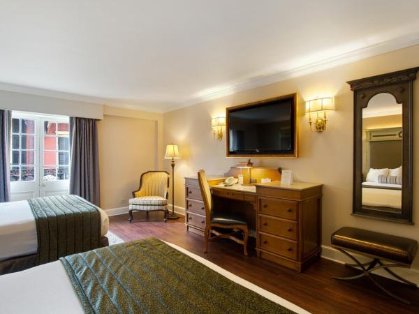 Hotel St. Marie : photo 3 de la chambre hébergements avec 2 lits queen-size et balcon - vue sur rue