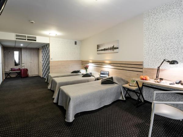 Hotel Wilga : photo 5 de la chambre chambre familiale