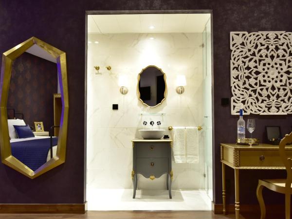 Maxime Hotel Lisbon : photo 5 de la chambre chambre burlesque
