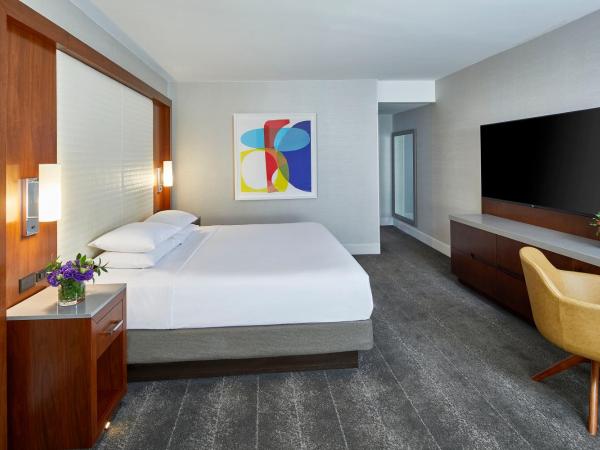 Hyatt Regency Atlanta : photo 1 de la chambre chambre d'angle lit king-size de luxe