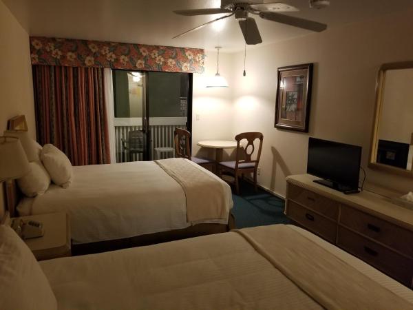 The Beach Cottages : photo 2 de la chambre chambre quadruple avec balcon