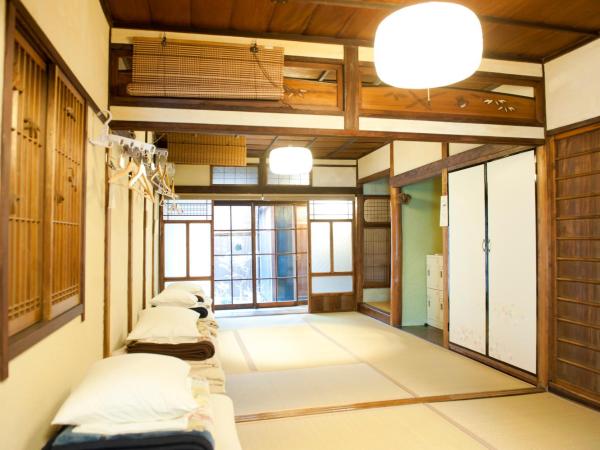 ゲストハウス君彩家 kimidoriya : photo 1 de la chambre chambre quadruple de style japonais