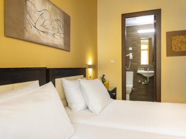 Egnatia Hotel : photo 7 de la chambre chambre lits jumeaux